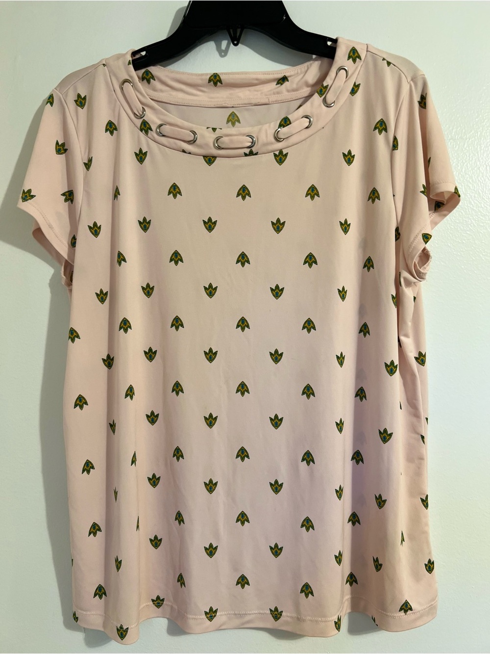 Women’s Blush Pink Short Sleeve Top with Decorative Eyelet Neck